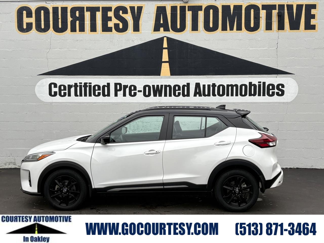 2023 Nissan Kicks SR