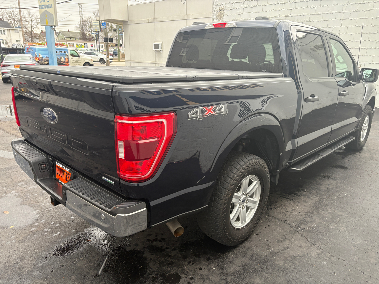Ford F-150 XLT 4WD SuperCrew 5.5' Box 2022