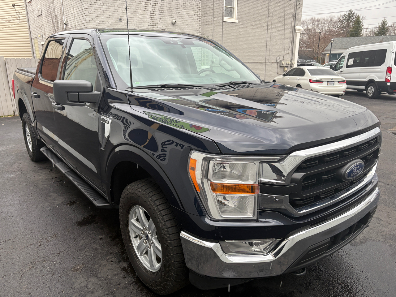 Ford F-150 XLT 4WD SuperCrew 5.5' Box 2022