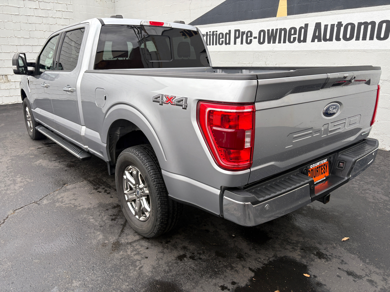 Ford F-150 XLT 4WD SuperCrew 6.5' Box 2022
