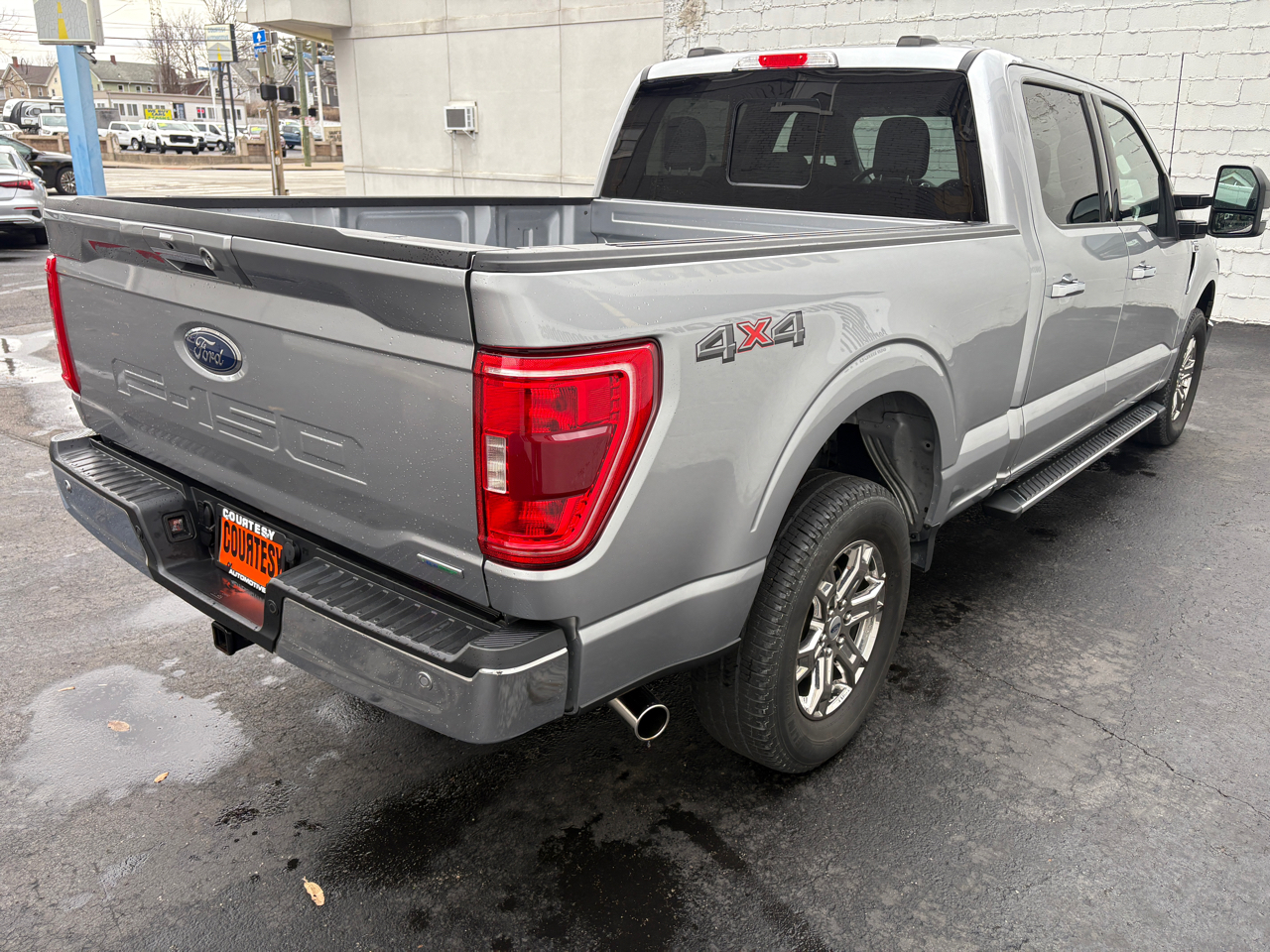 Ford F-150 XLT 4WD SuperCrew 6.5' Box 2022