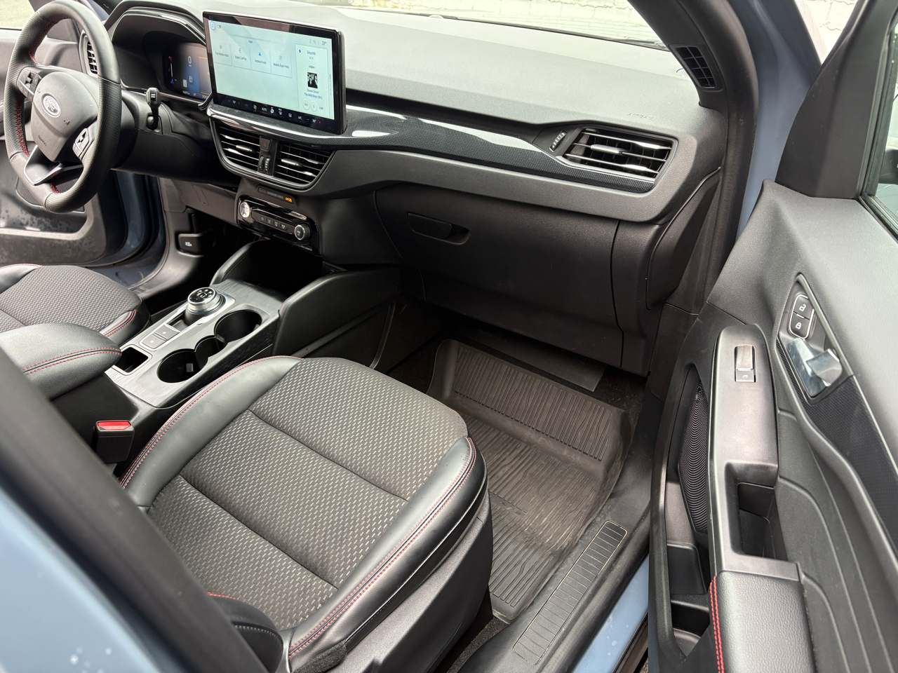 Ford Escape ST-Line FWD 2025