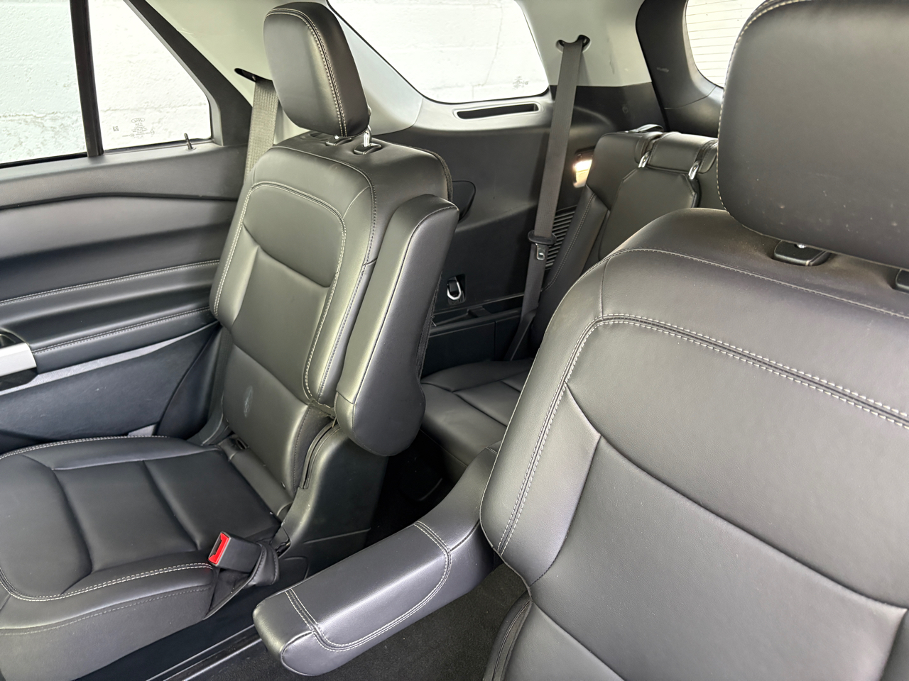 Ford Explorer XLT 4WD 2023