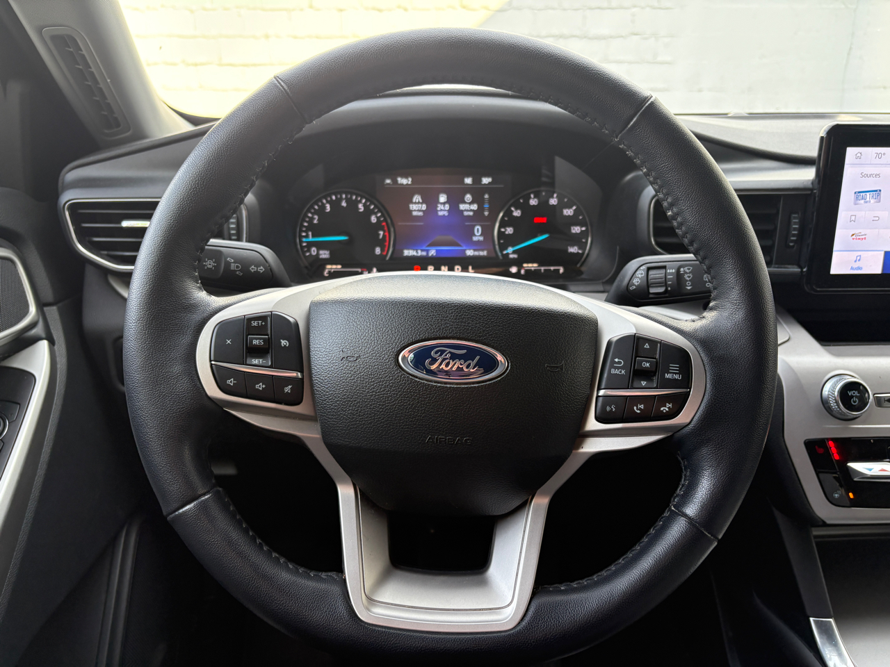 Ford Explorer XLT 4WD 2023