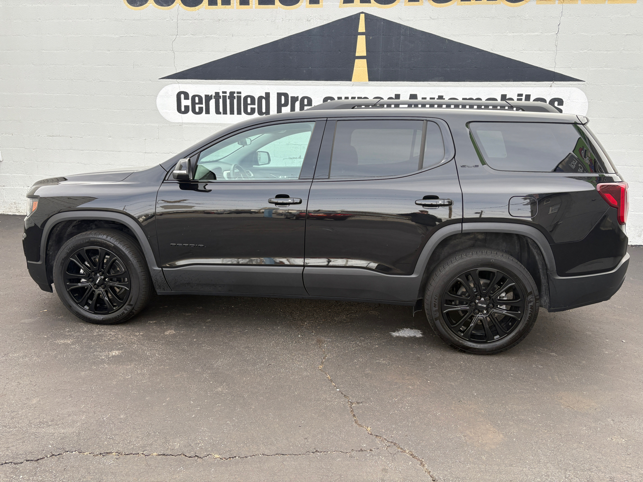 GMC Acadia AWD 4dr SLE 2023
