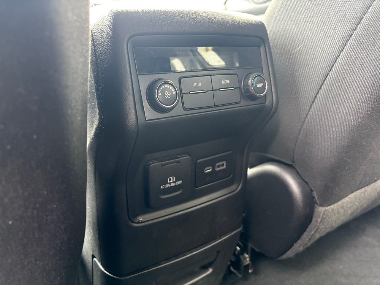 GMC Acadia AWD 4dr SLE 2023