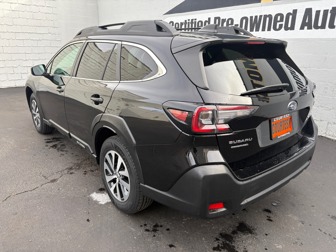 Subaru Outback Premium AWD 2024