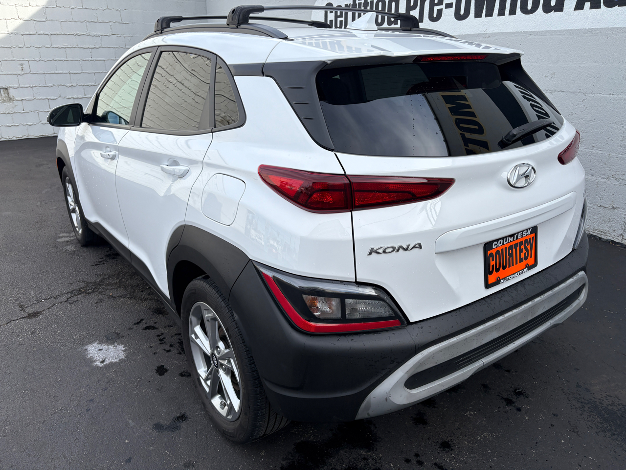 Hyundai Kona SEL Auto AWD 2023