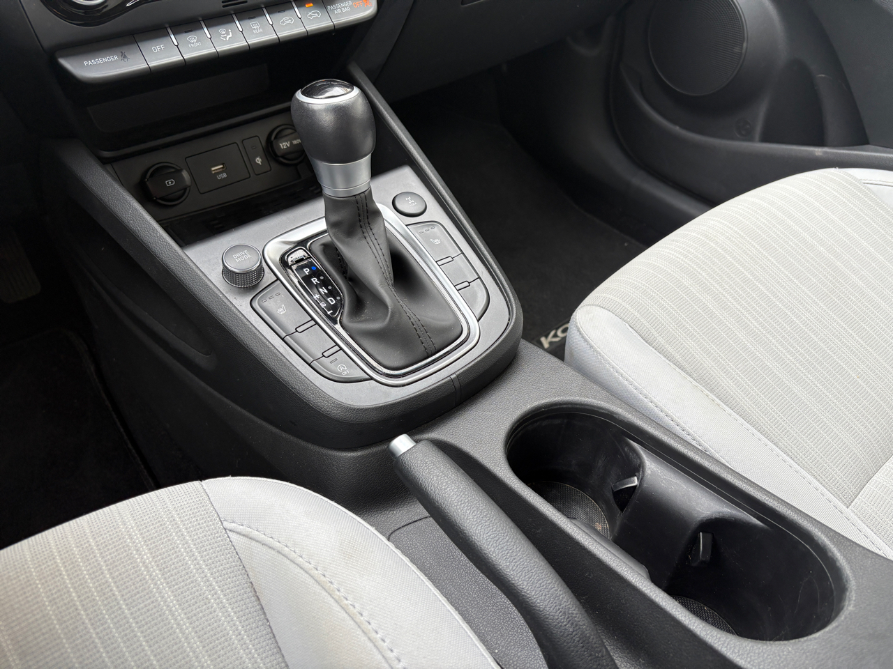 Hyundai Kona SEL Auto AWD 2023