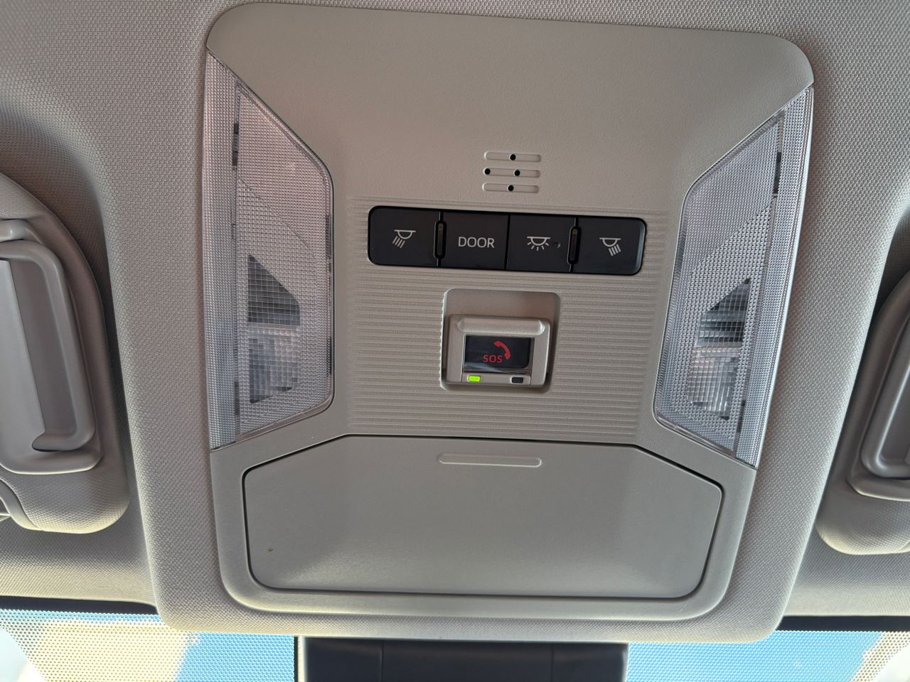 Toyota RAV4 XLE AWD (Natl) 2024