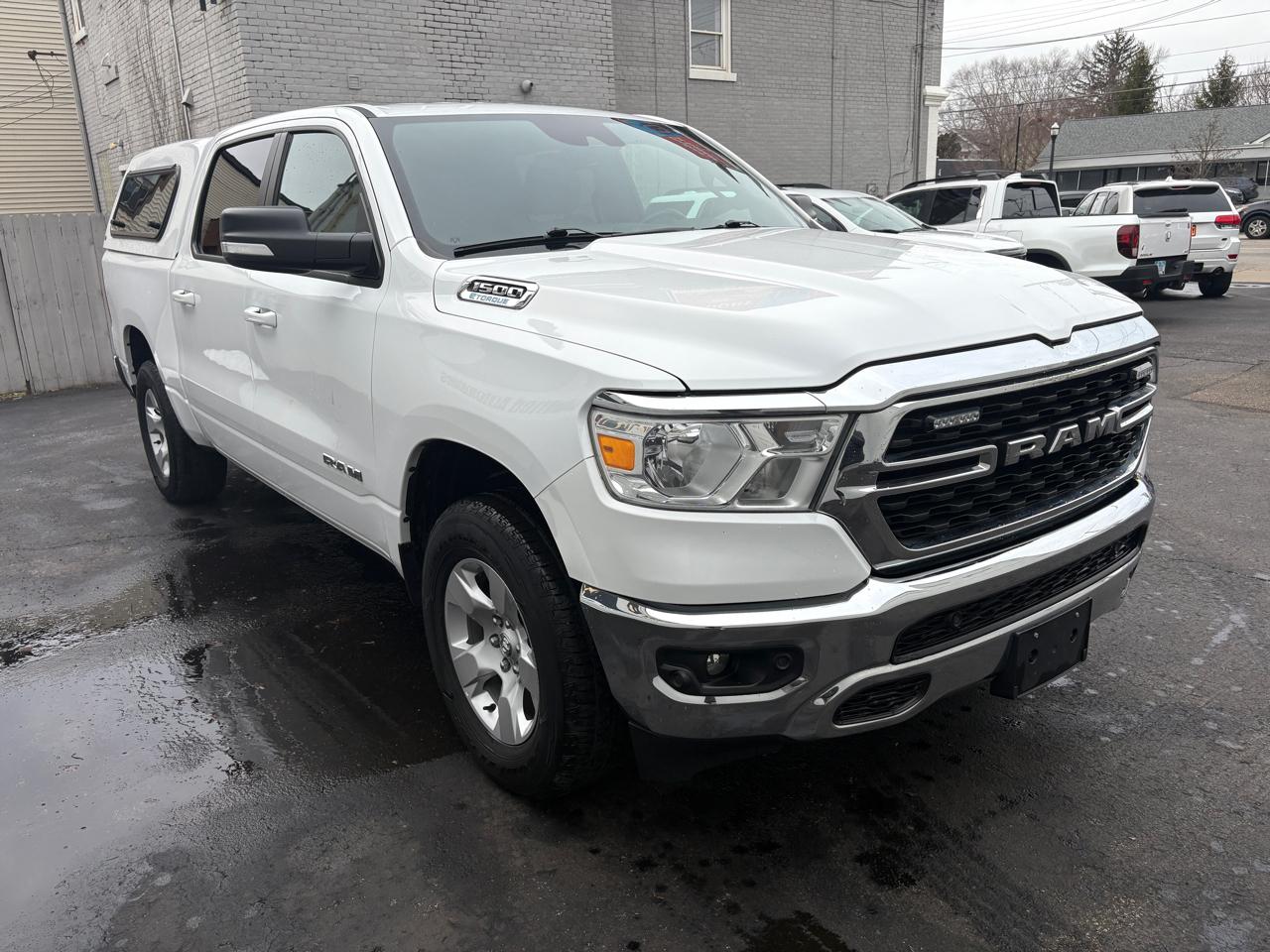 RAM 1500 Big Horn 4x4 Crew Cab 5'7" Box 2022
