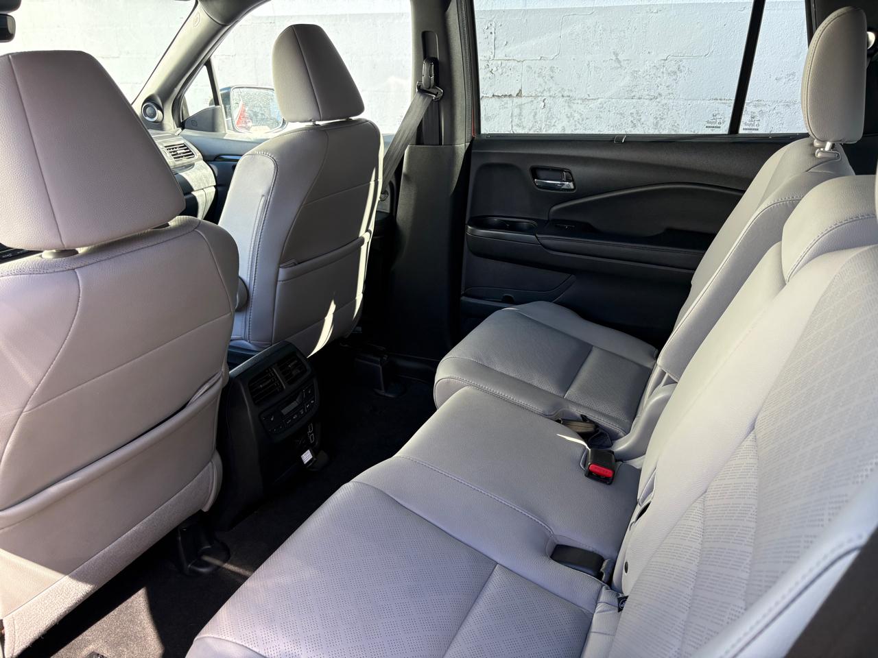 Honda Passport Touring AWD 2021