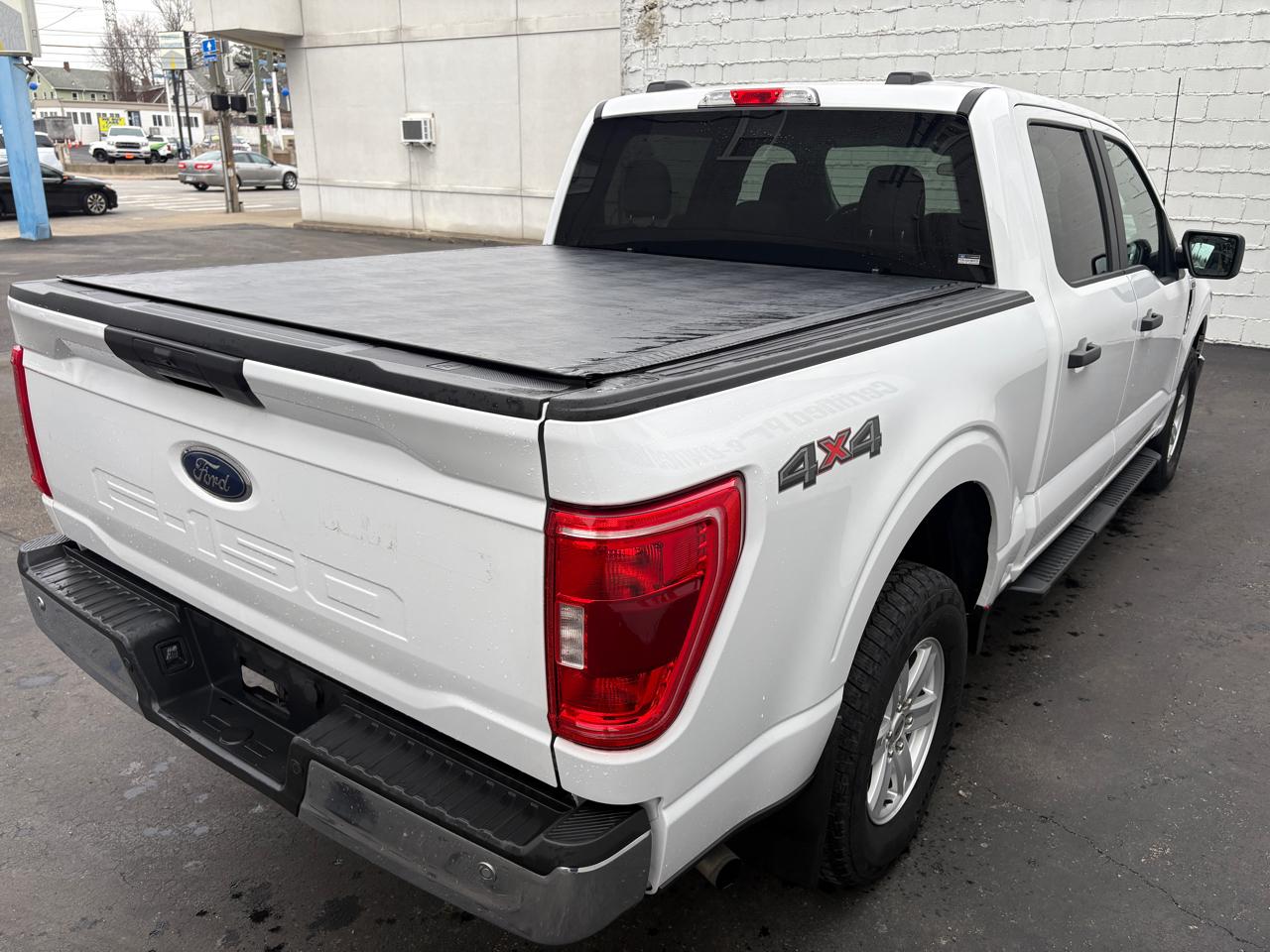 Ford F-150 XLT 4WD SuperCrew 5.5' Box 2022