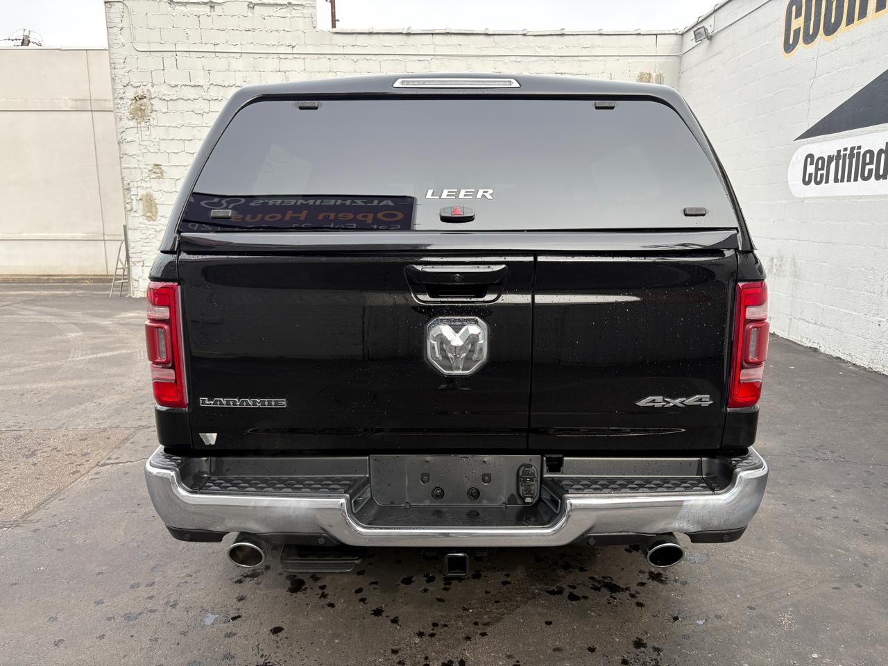 RAM 1500 Laramie 4x4 Crew Cab 6'4" Box 2023