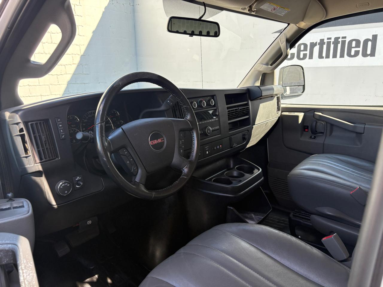 GMC Savana Cargo Van RWD 2500 135" 2023