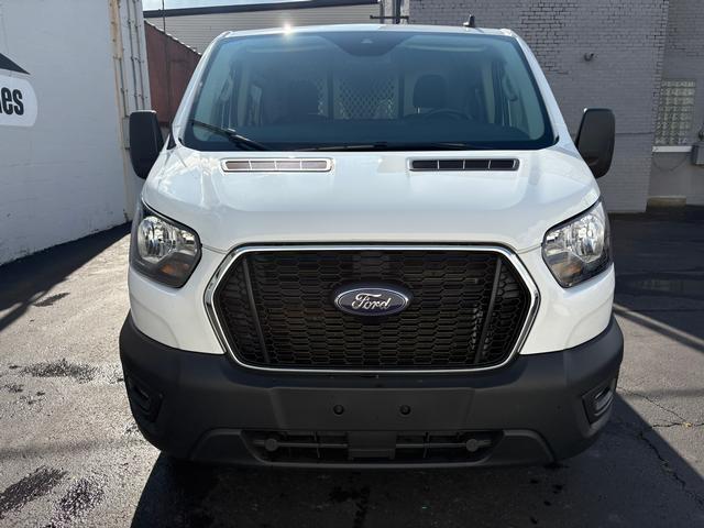 Ford Transit Cargo Van T-250 130" Low Rf 9070 GVWR RWD 2024