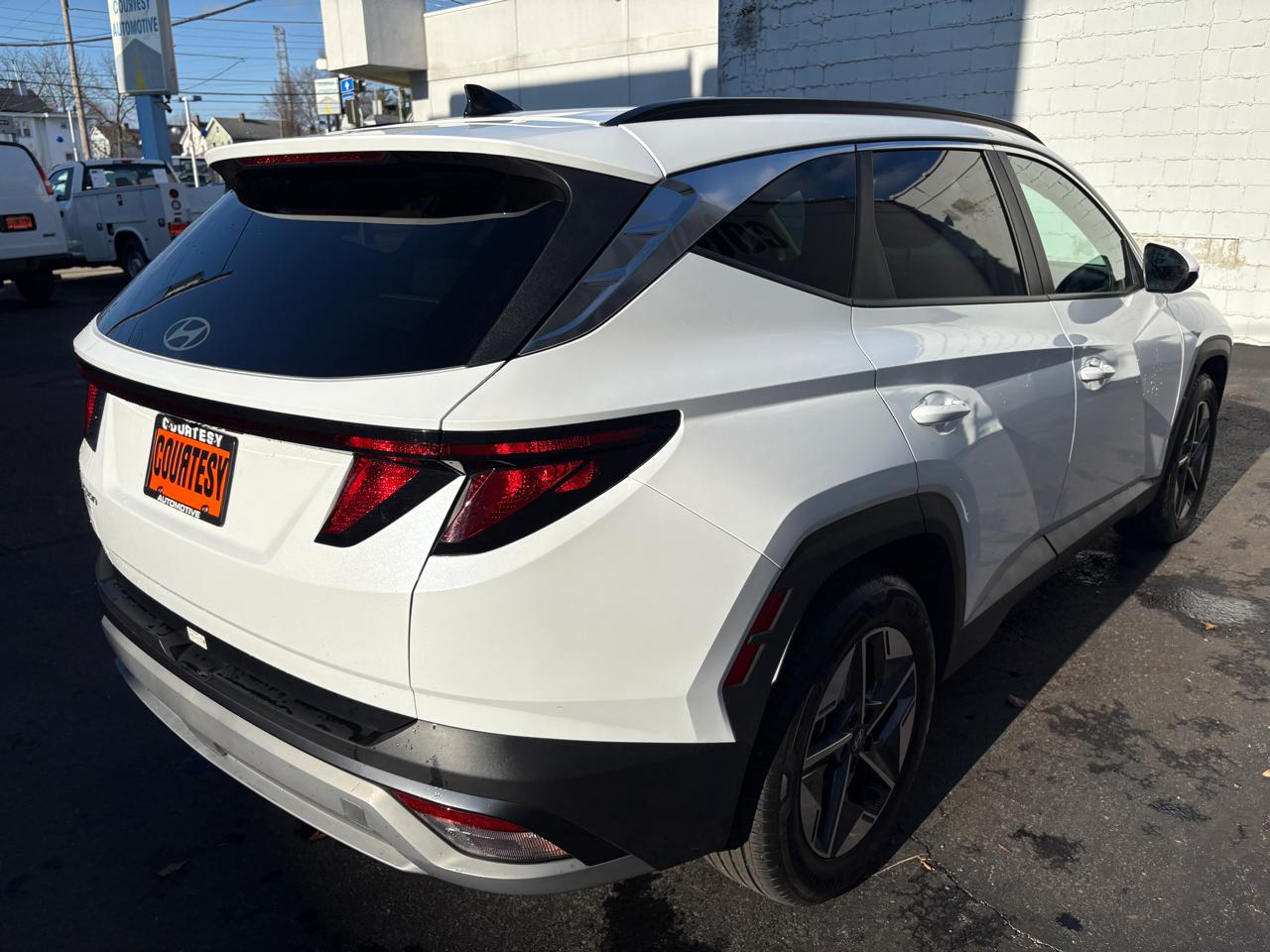 Hyundai Tucson SEL FWD 2025