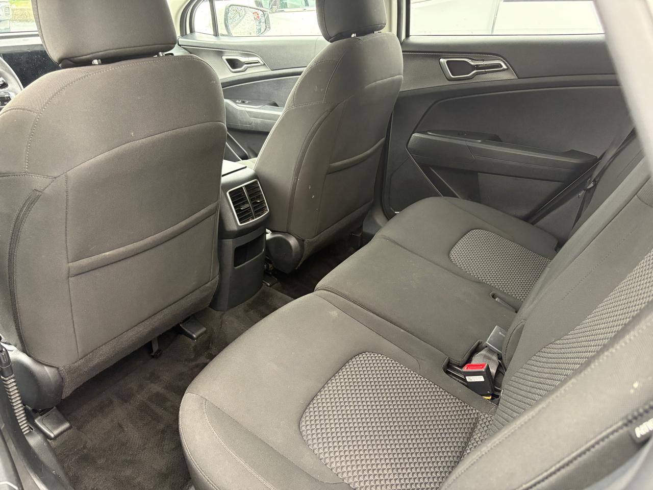 Kia Sportage LX FWD 2025