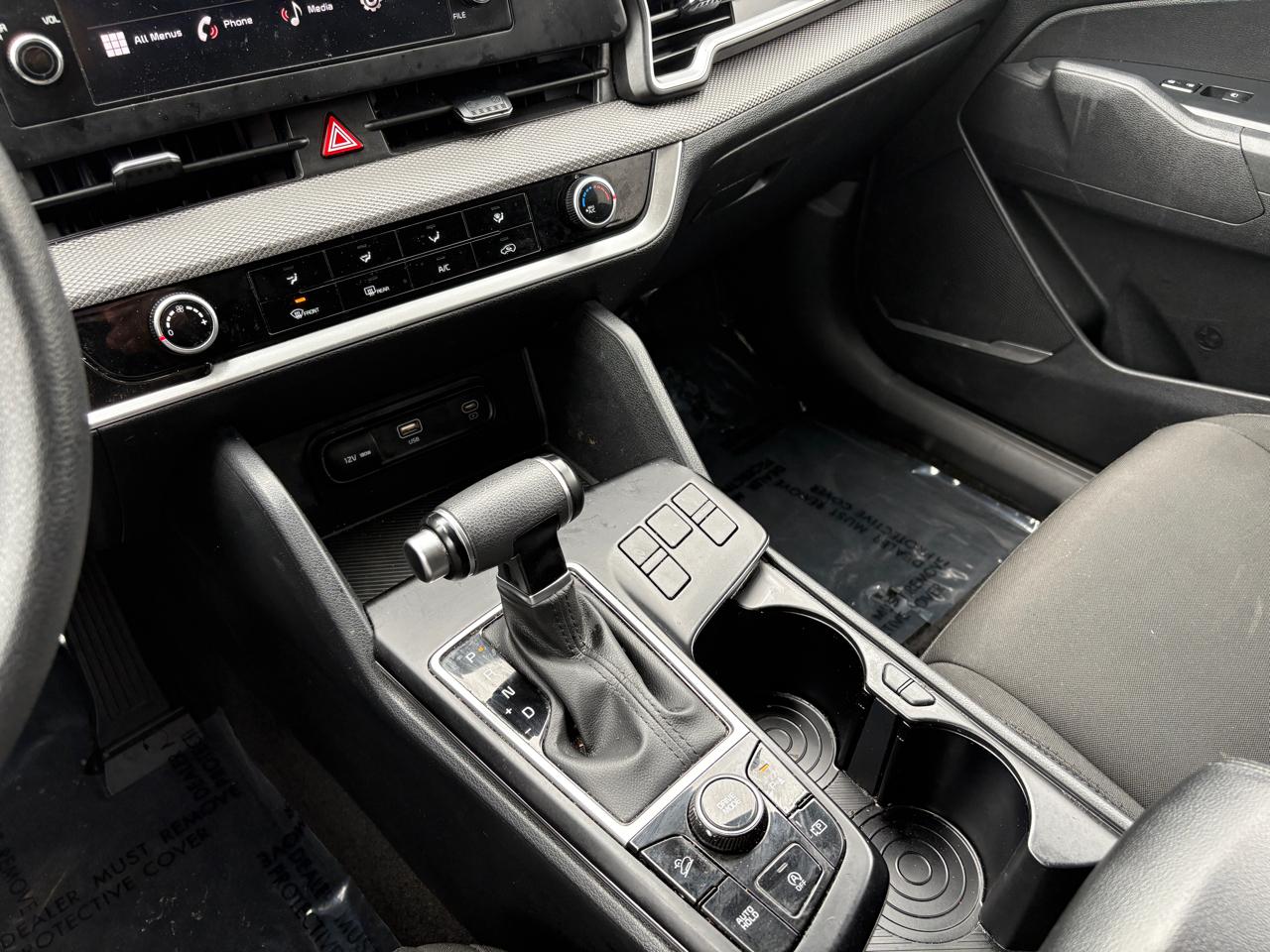 Kia Sportage LX FWD 2025