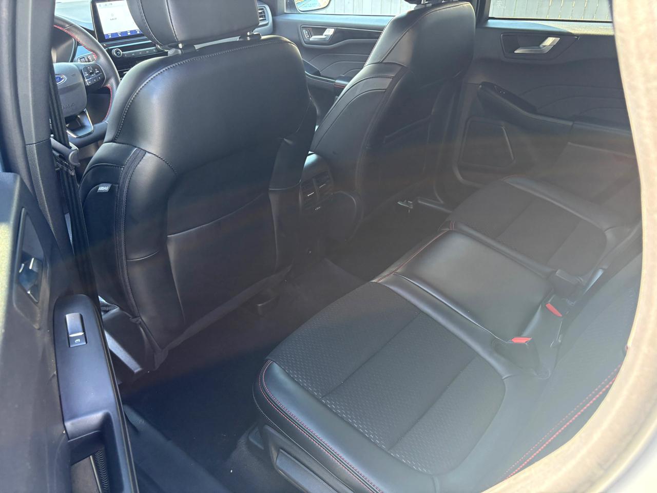 Ford Escape ST-Line FWD 2025