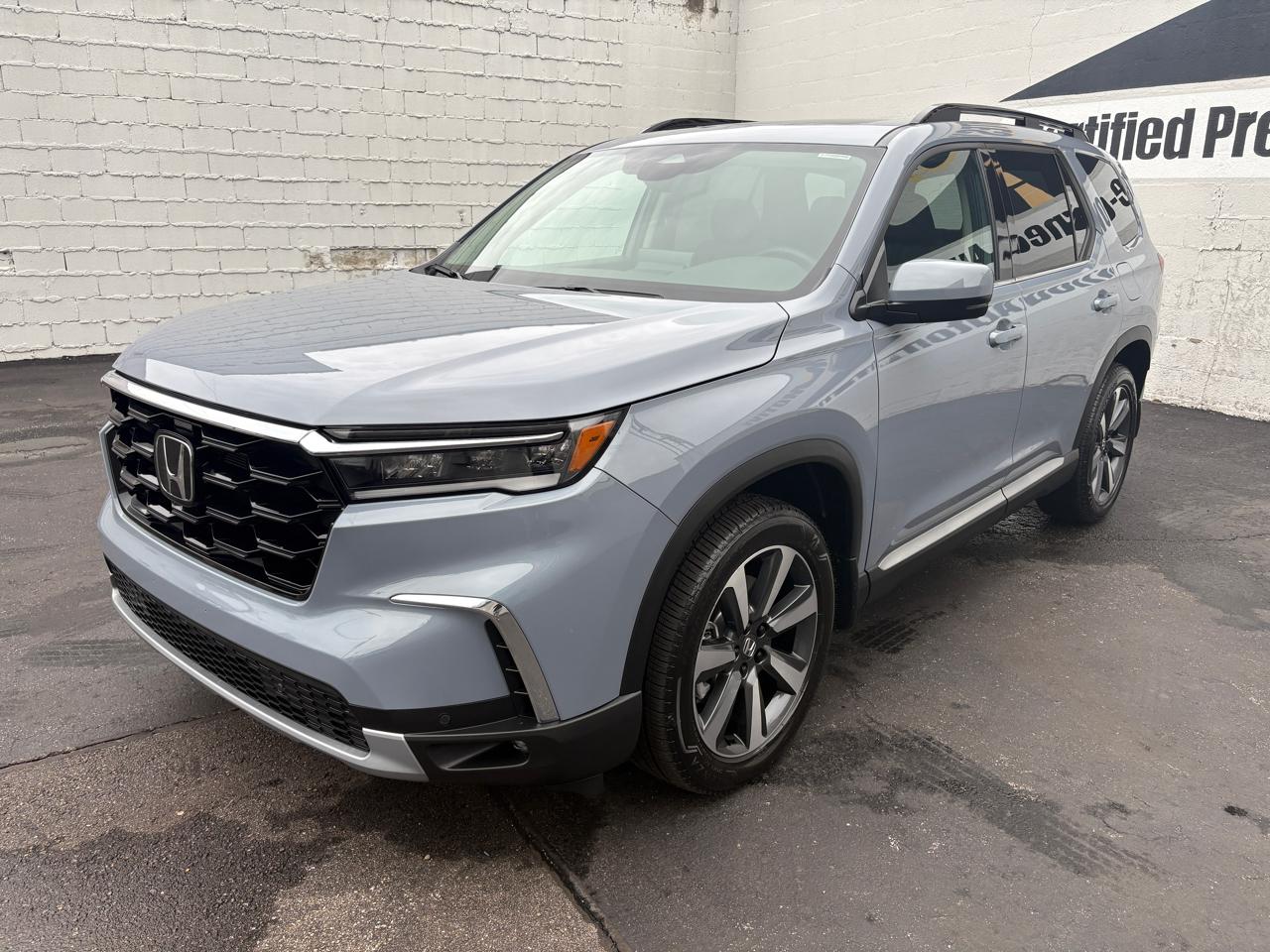Honda Pilot Touring+ AWD 2025