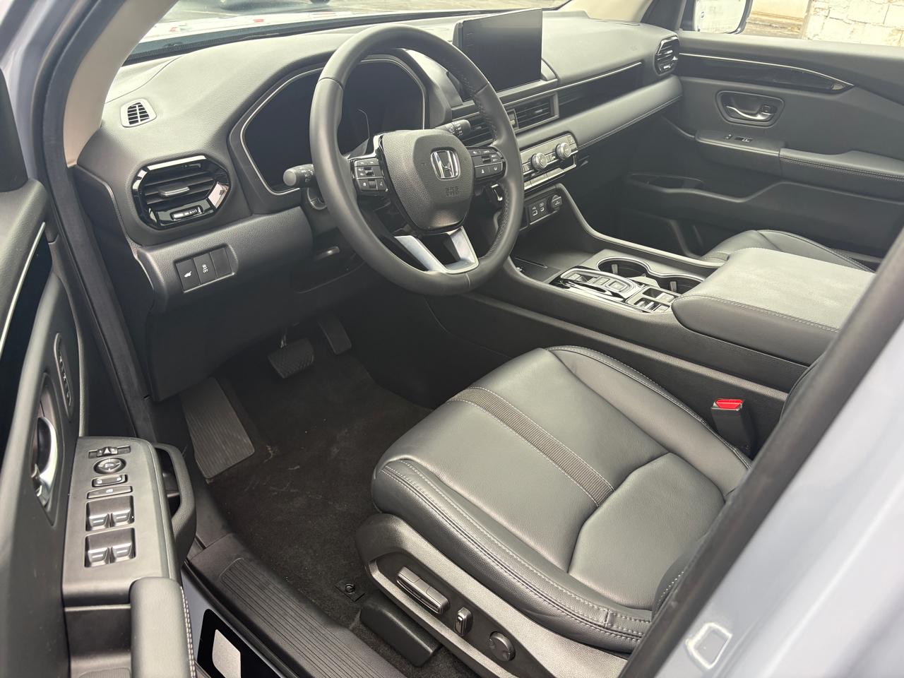 Honda Pilot Touring+ AWD 2025