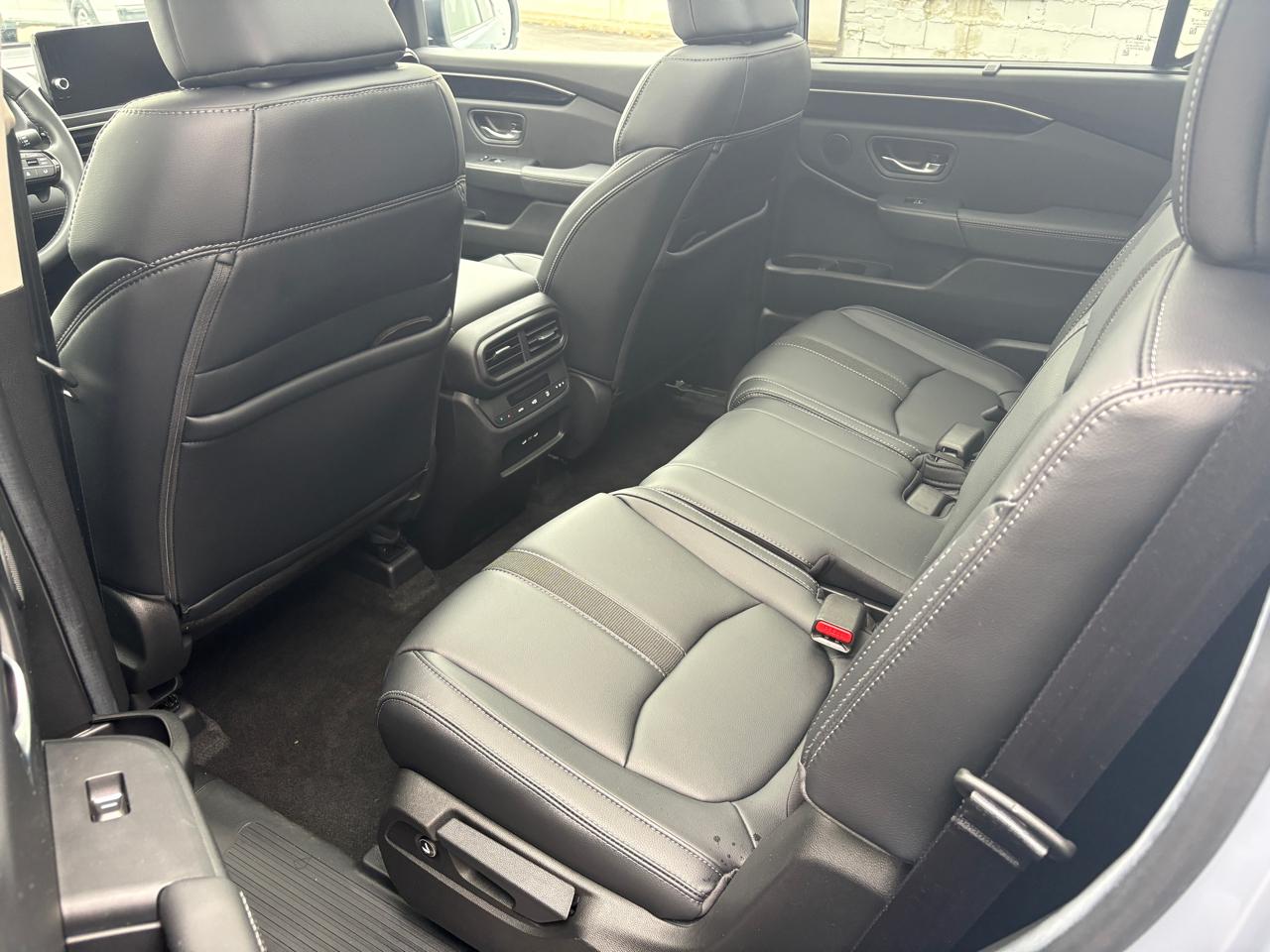 Honda Pilot Touring+ AWD 2025