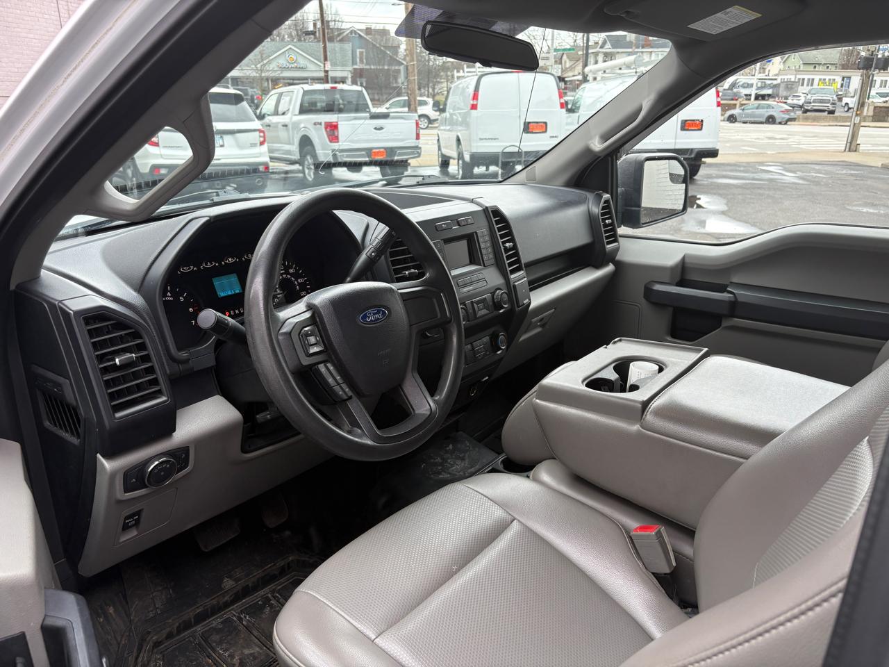 Ford F-150 XLT 2WD Reg Cab 8' Box 2018