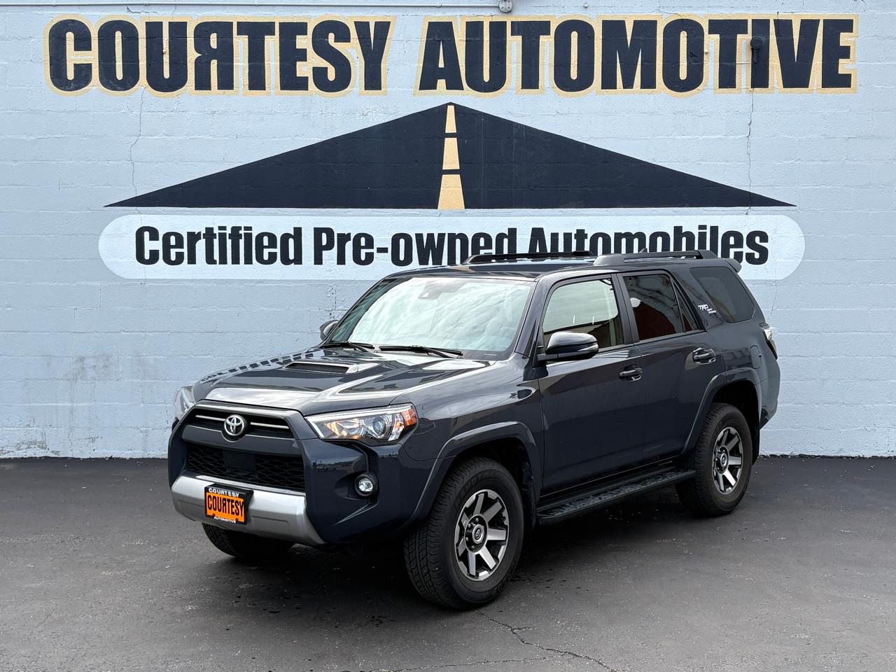 Toyota 4Runner TRD Off Road 4WD (Natl) 2024