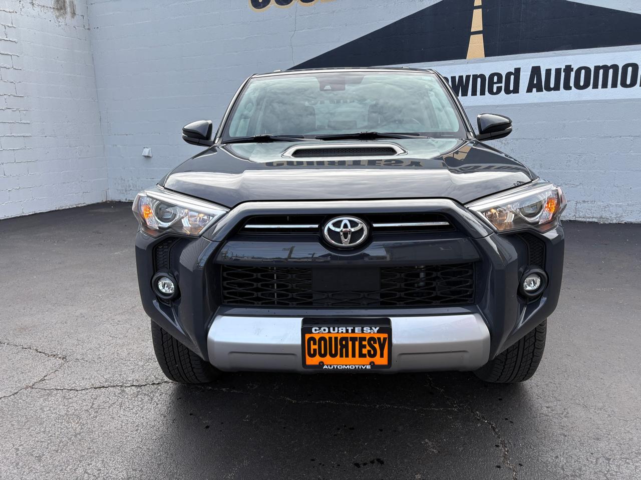 Toyota 4Runner TRD Off Road 4WD (Natl) 2024