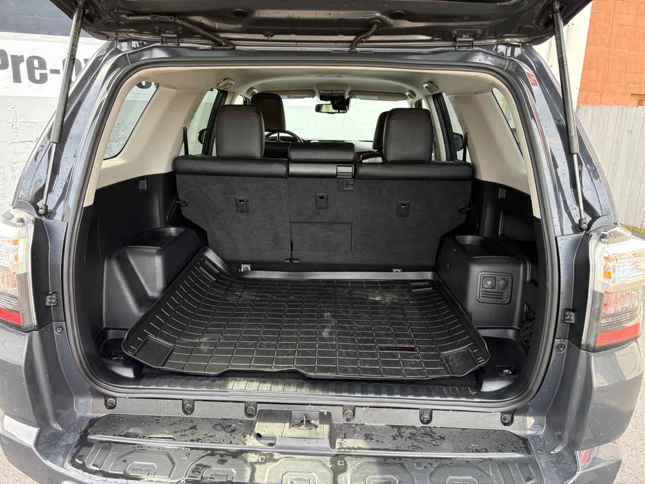 Toyota 4Runner TRD Off Road 4WD (Natl) 2024