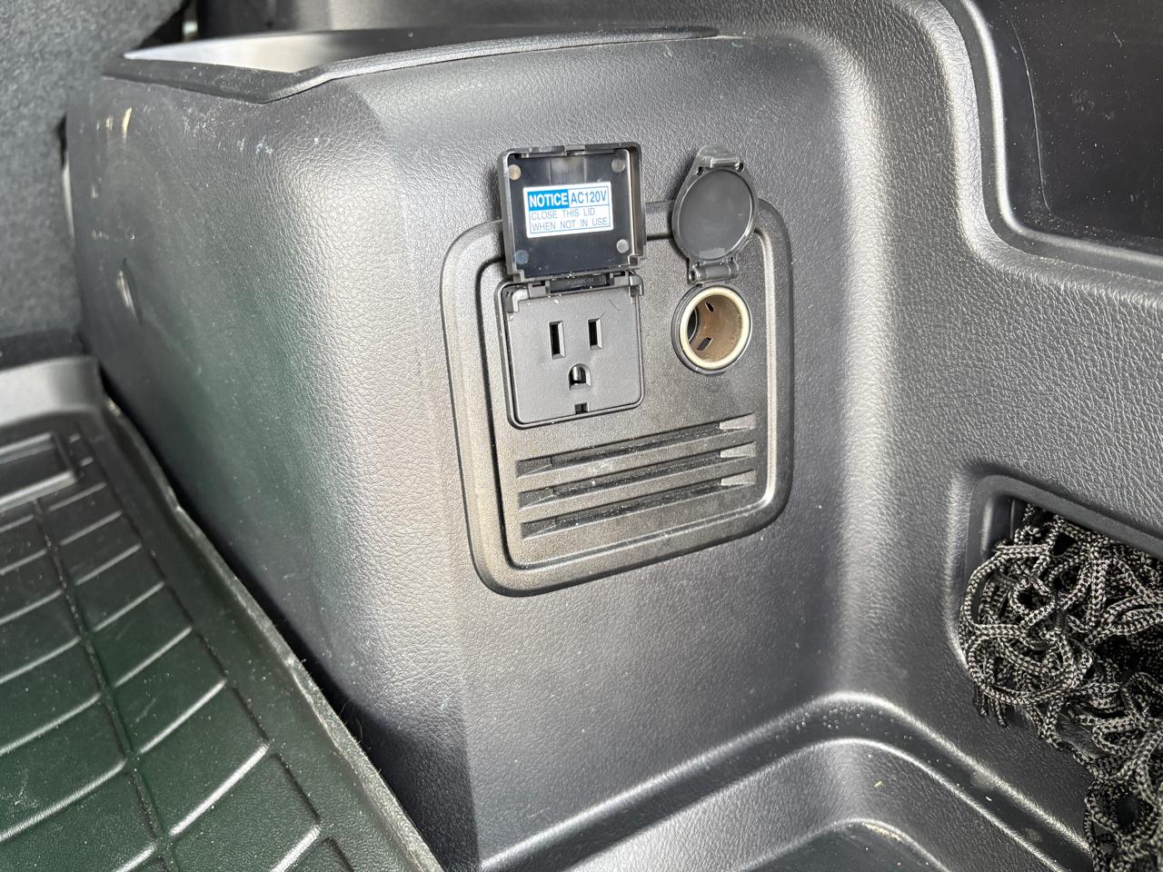 Toyota 4Runner TRD Off Road 4WD (Natl) 2024