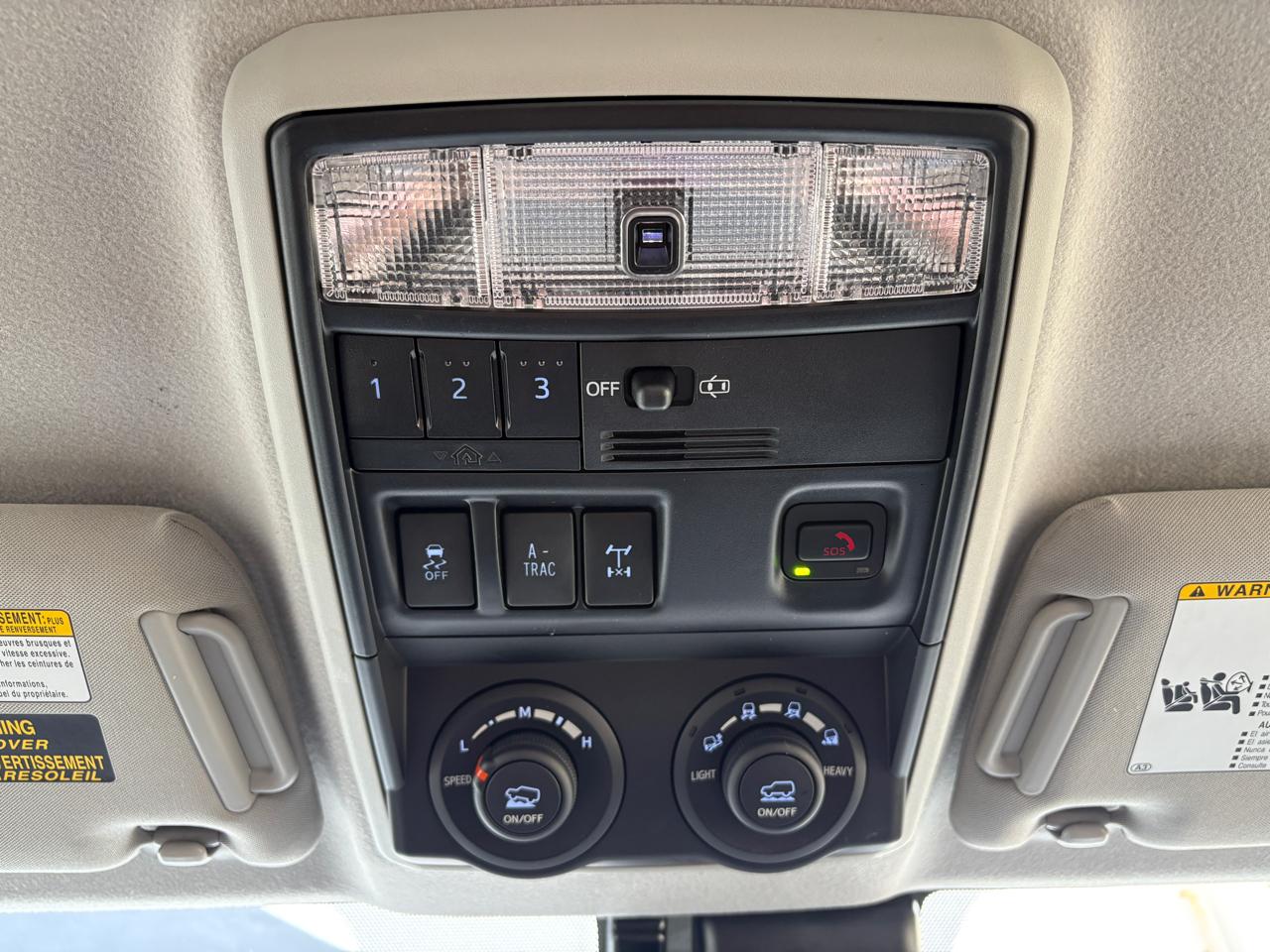 Toyota 4Runner TRD Off Road 4WD (Natl) 2024