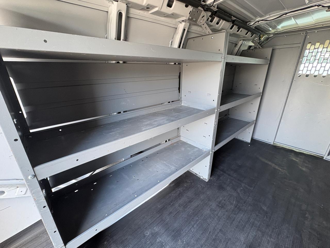 GMC Savana Cargo Van RWD 2500 135" 2023