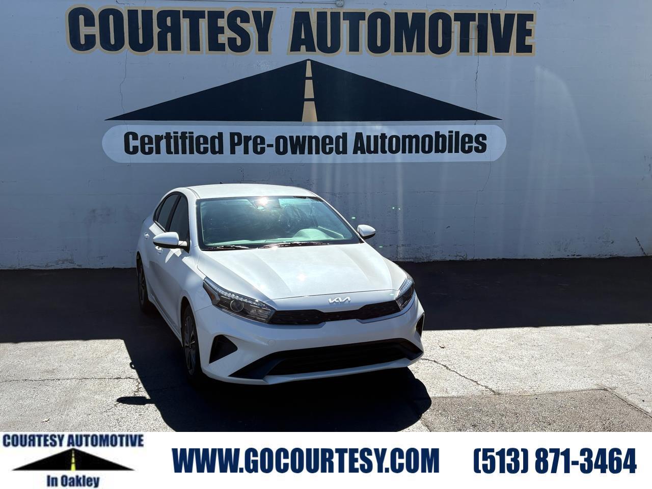 2024 Kia Forte LXS IVT