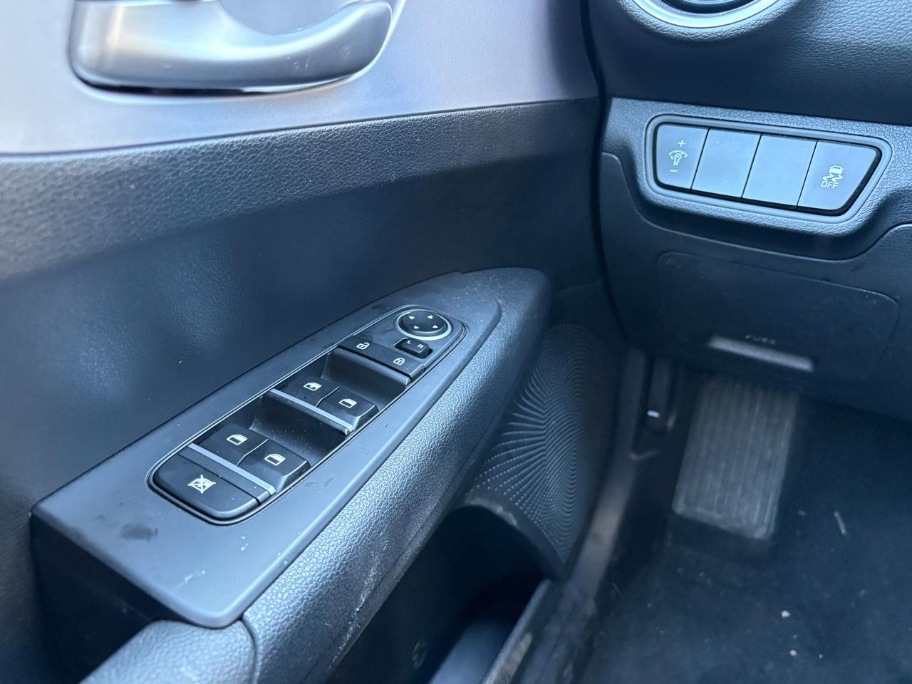 Kia Forte LXS IVT 2024