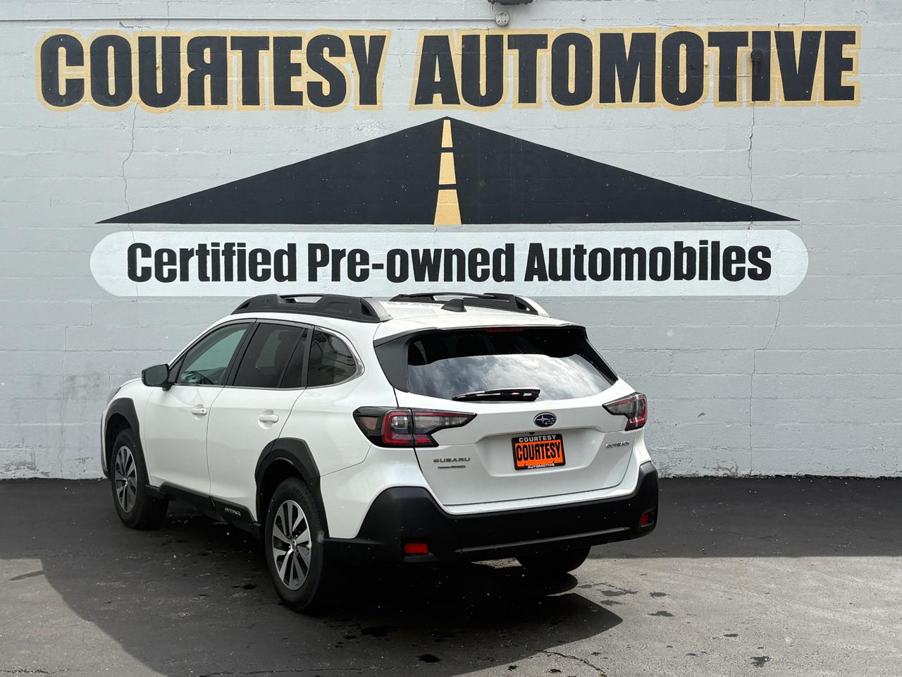 Subaru Outback Premium CVT 2023