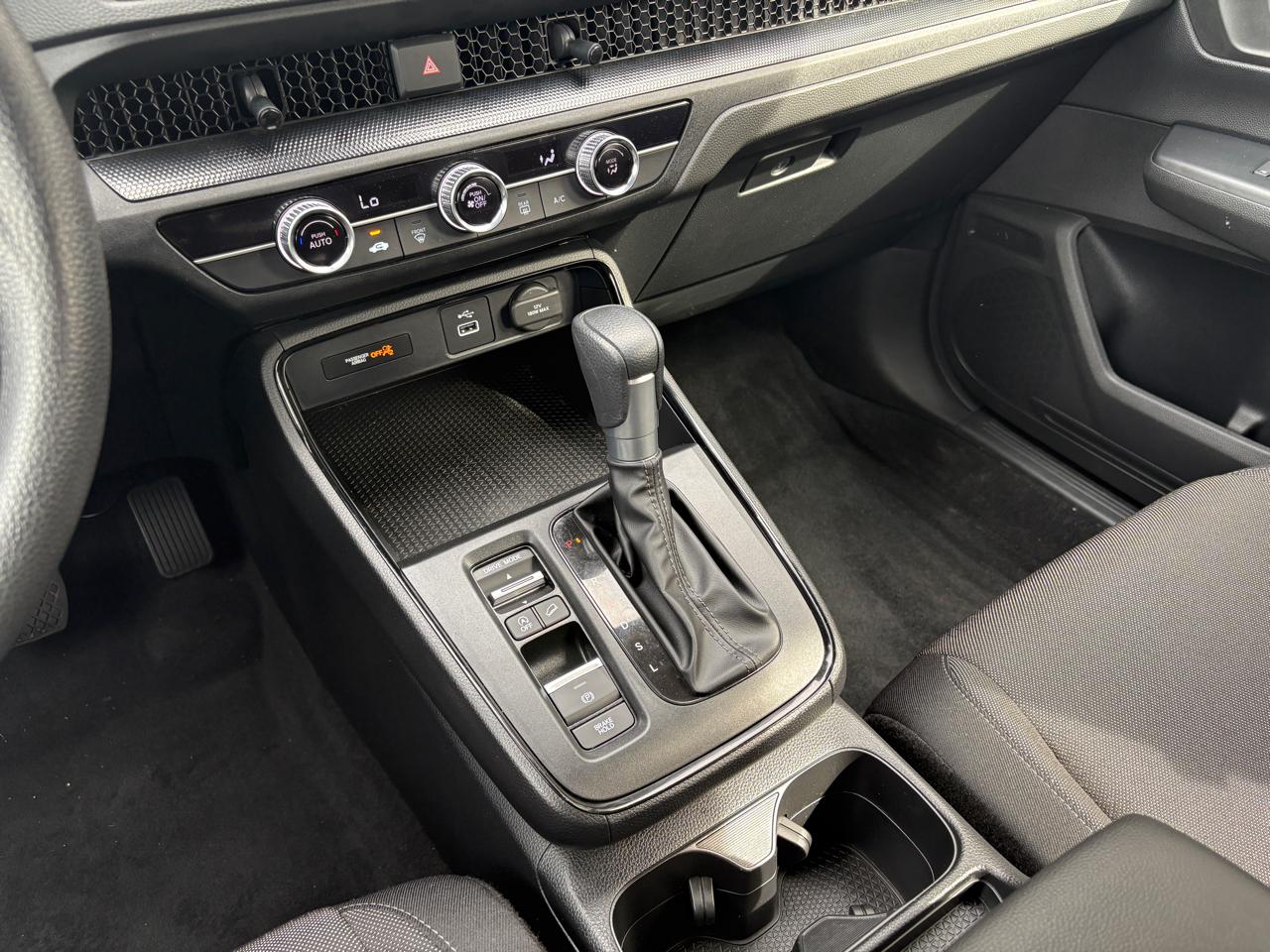 Honda CR-V LX AWD 2024