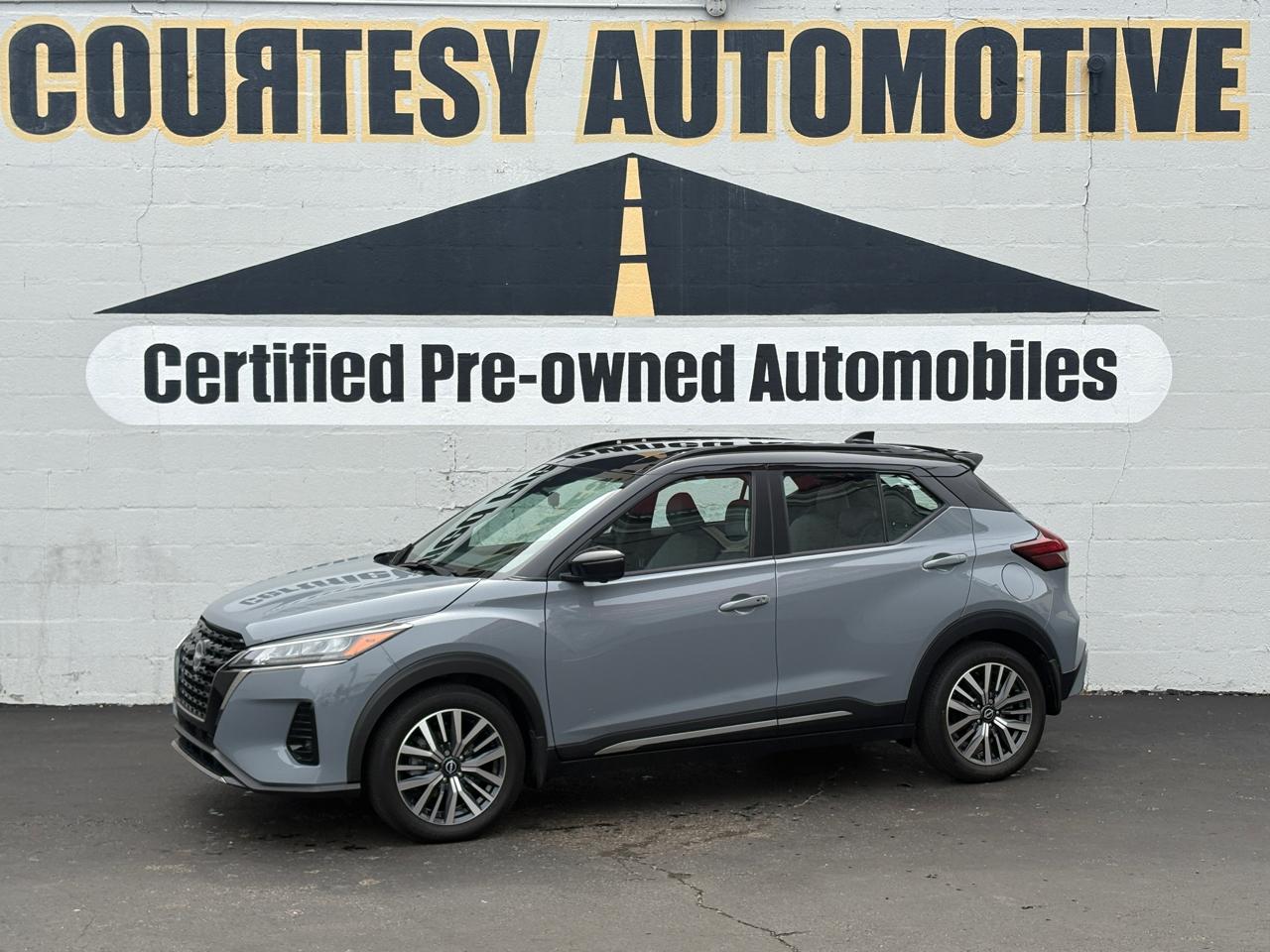 Nissan Kicks SR FWD 2023