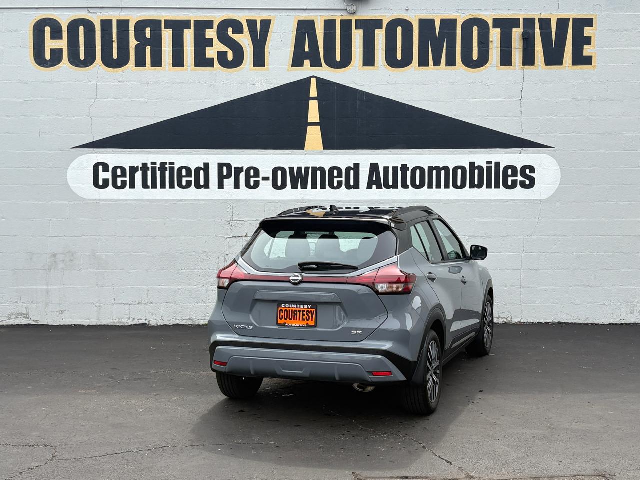 Nissan Kicks SR FWD 2023