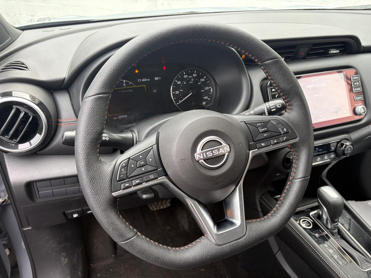 Nissan Kicks SR FWD 2023