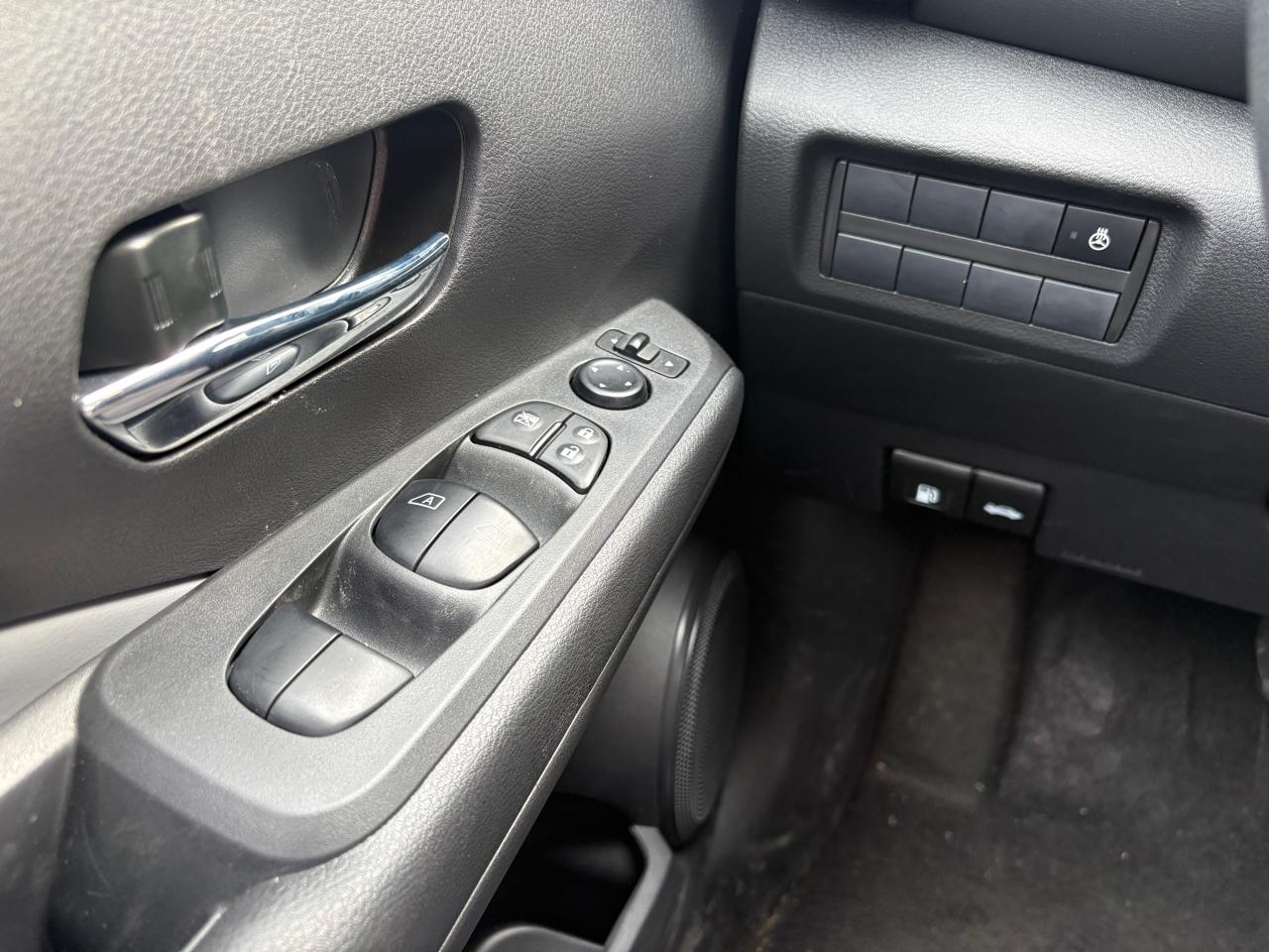 Nissan Kicks SR FWD 2023