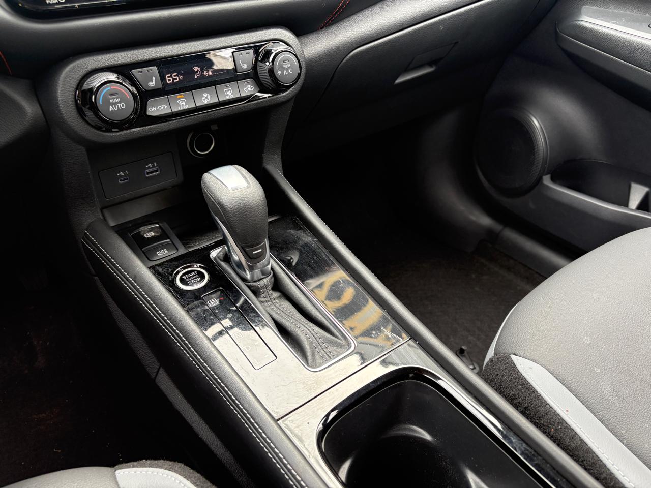 Nissan Kicks SR FWD 2023