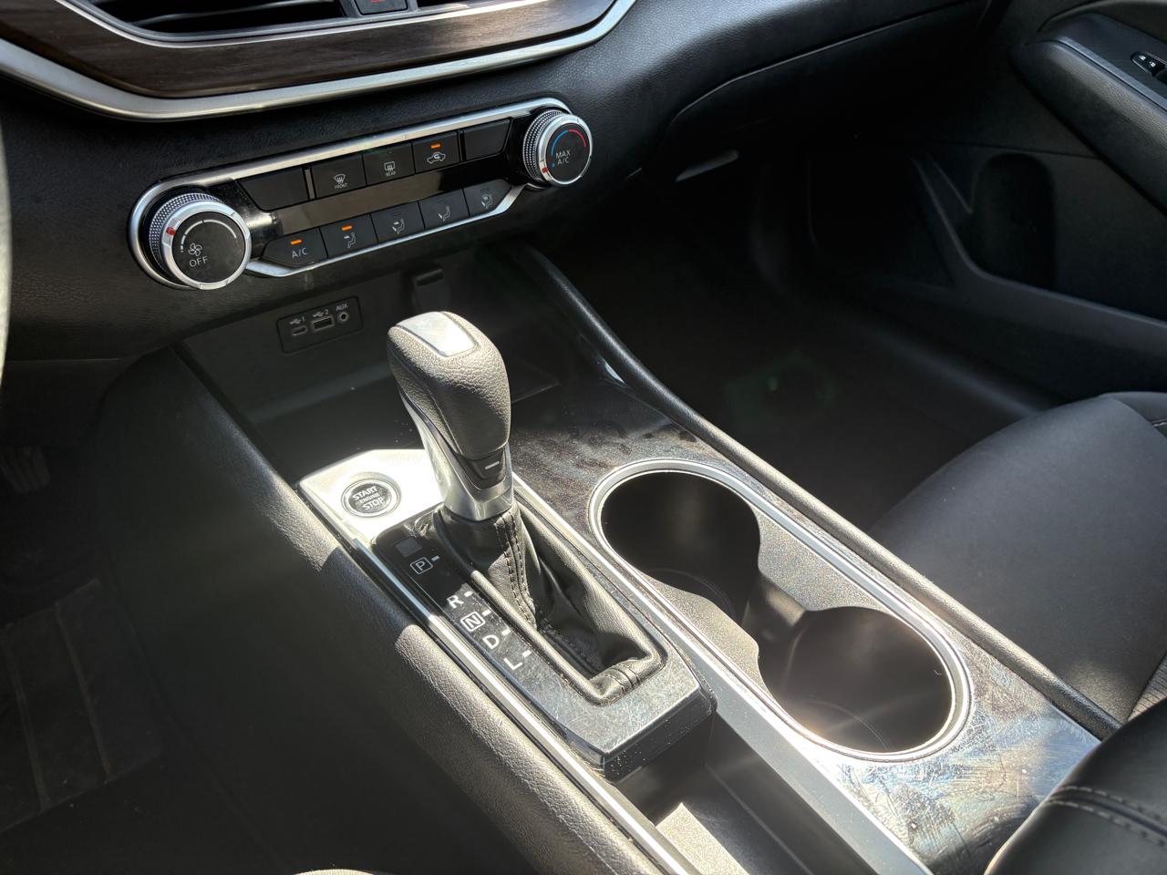 Nissan Altima 2.5 SV Sedan 2024