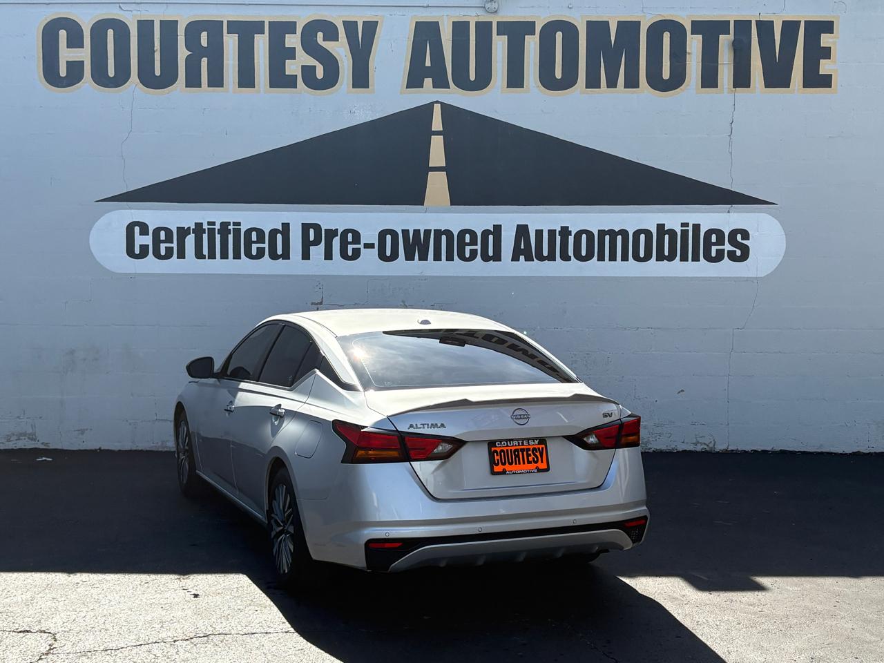 Nissan Altima 2.5 SV Sedan 2024