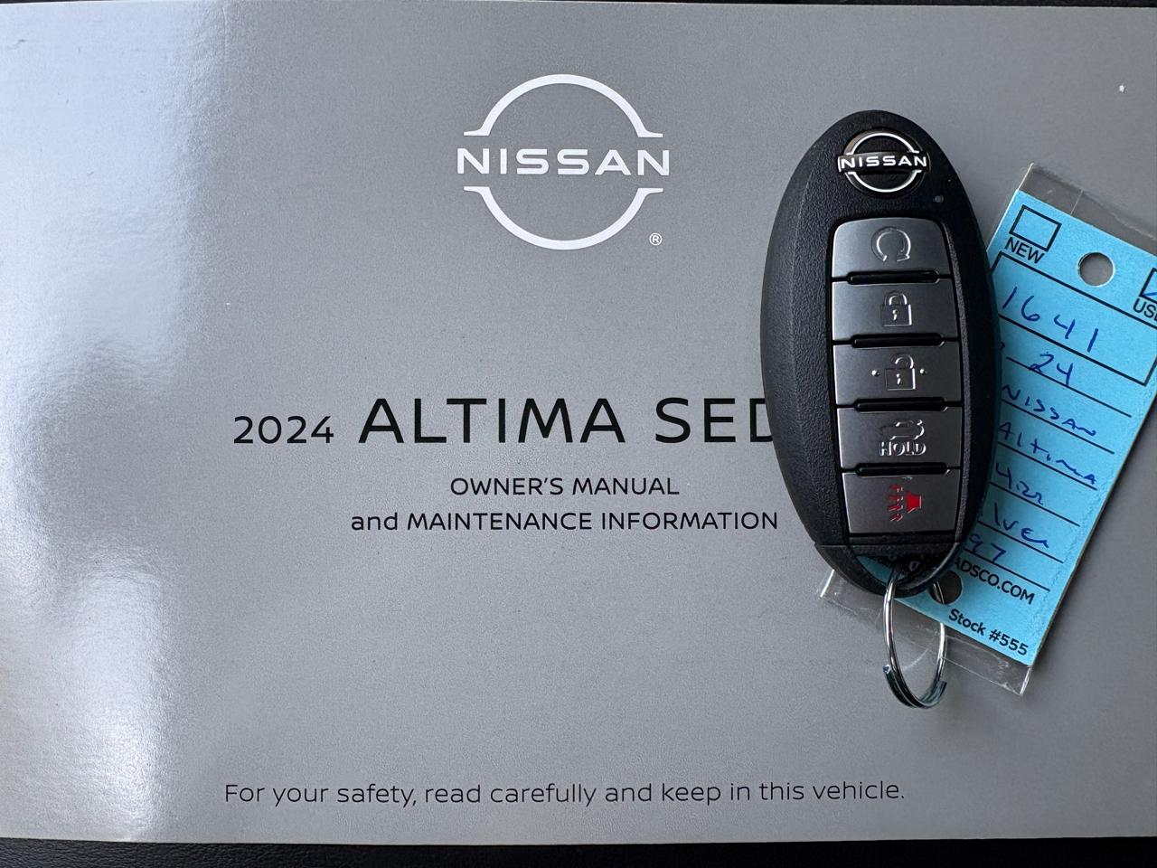 Nissan Altima 2.5 SV Sedan 2024