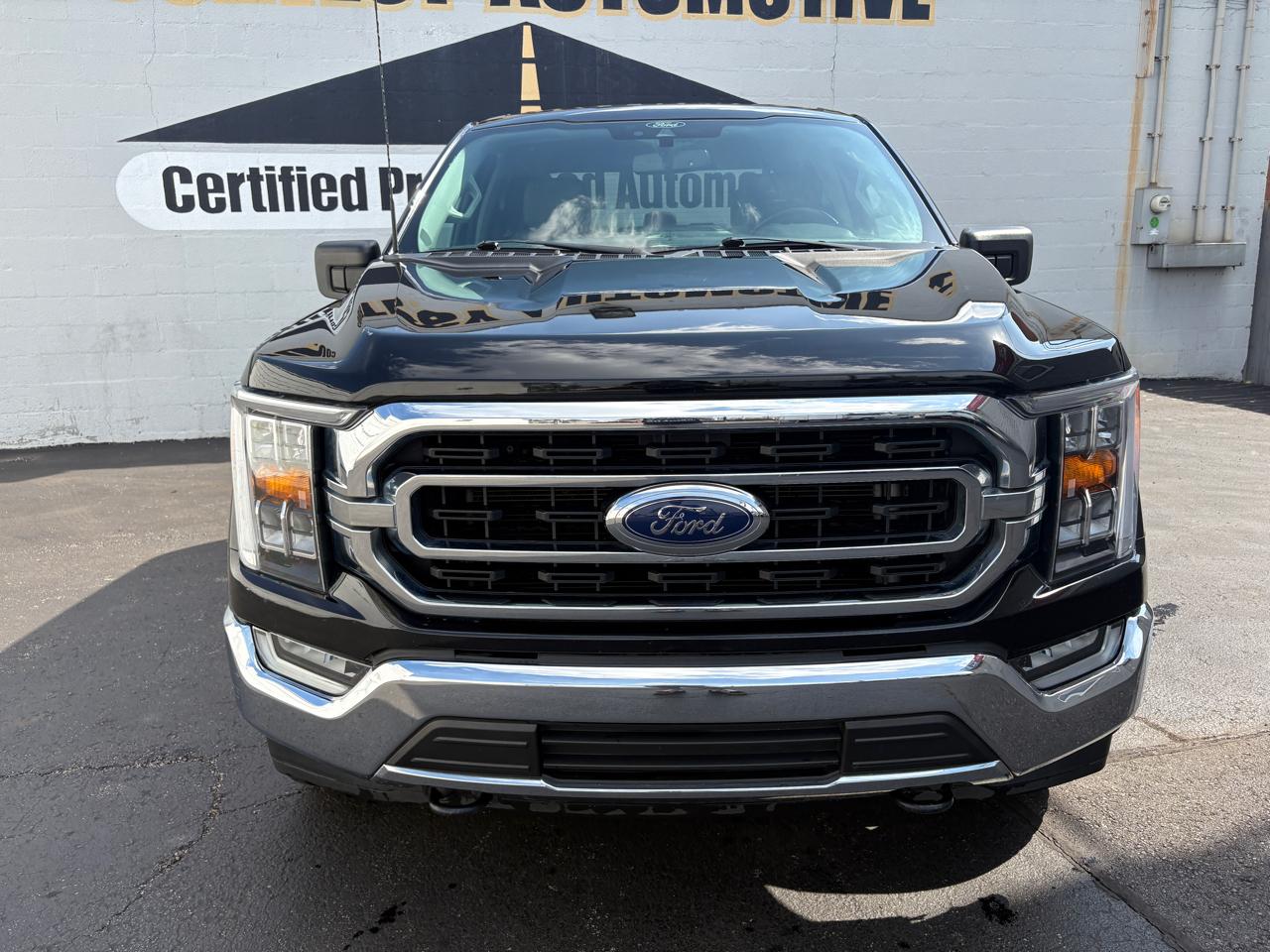 Ford F-150 XLT 4WD SuperCrew 5.5' Box 2022