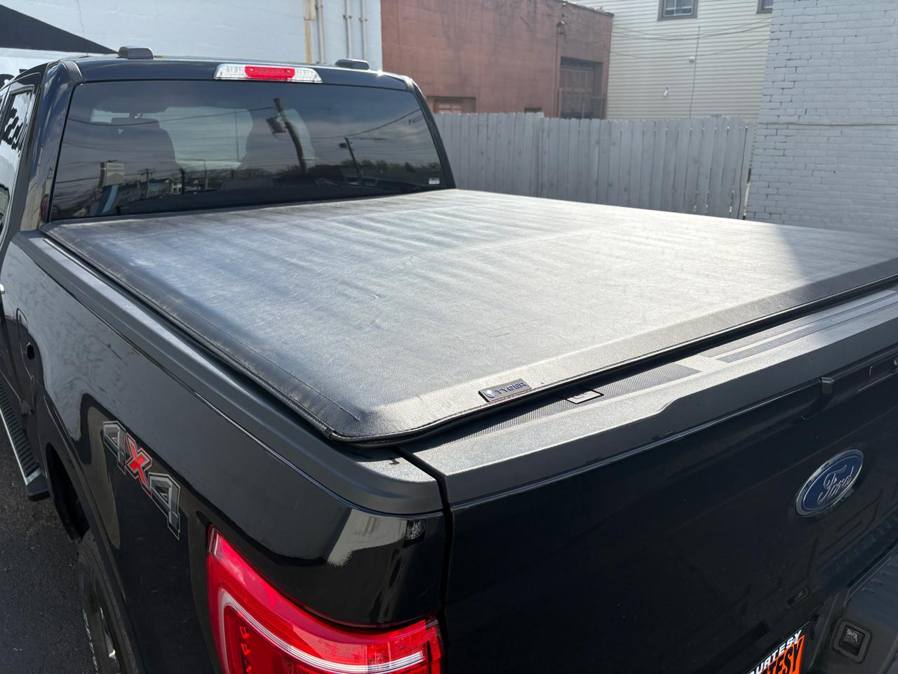 Ford F-150 XLT 4WD SuperCrew 5.5' Box 2022