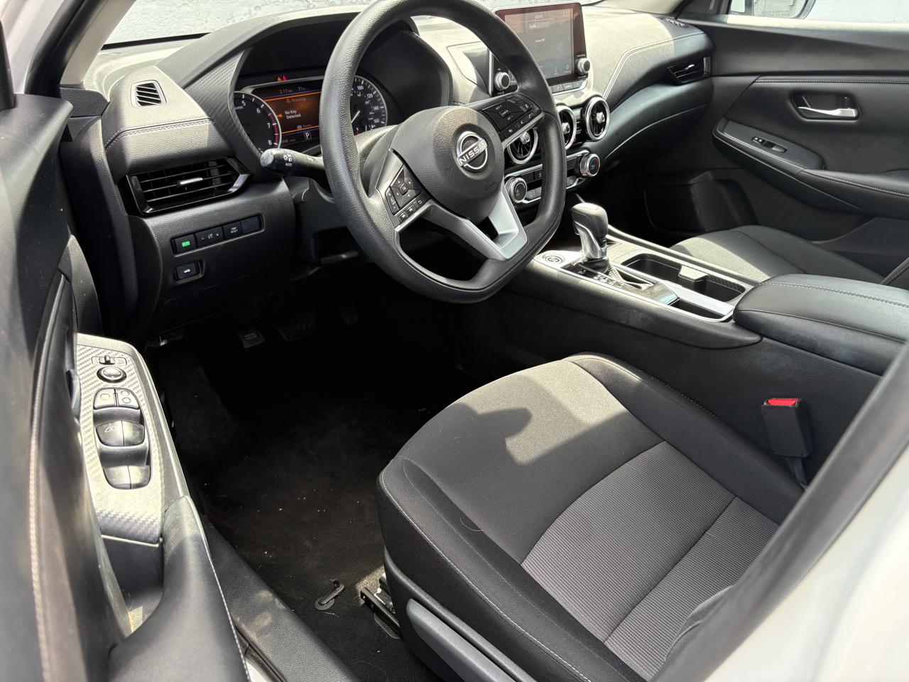 Nissan Sentra SV CVT 2024