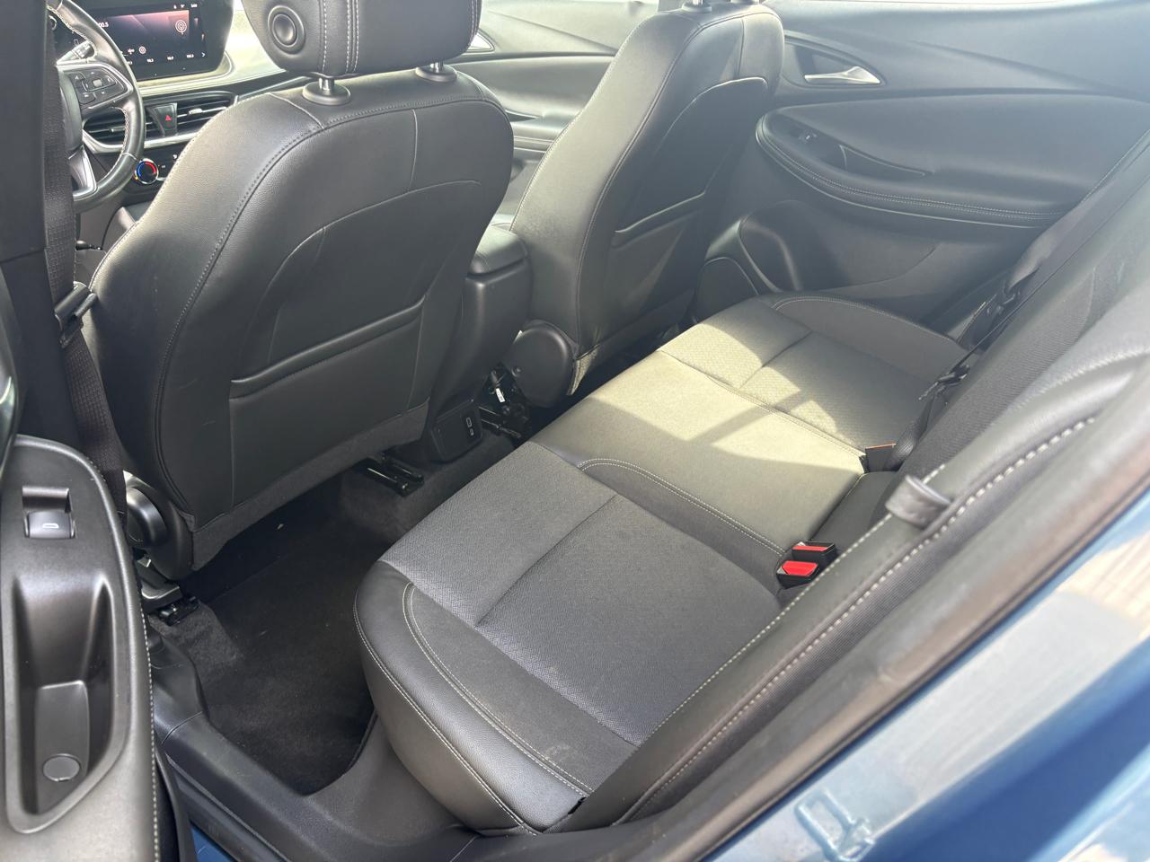 Buick Encore GX FWD 4dr Preferred 2024